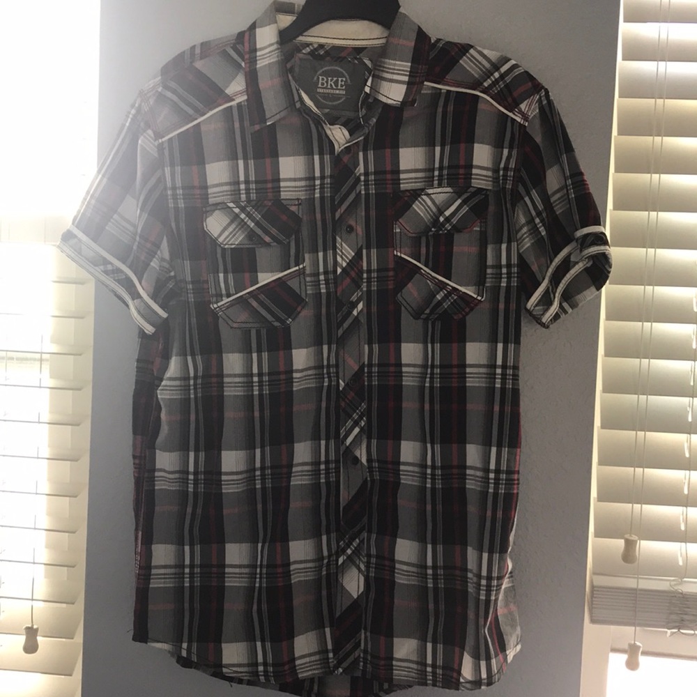 Men’s BKE button up plaid shirt